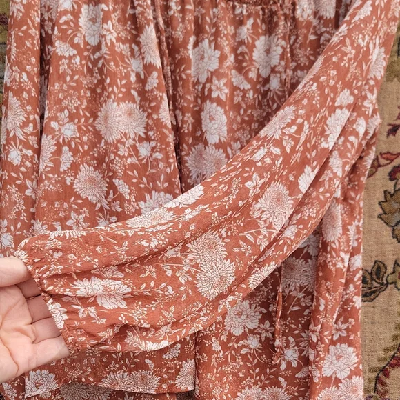 Rust Floral Boho Blouse | Smocked Neck Tie Front | Flowy Sleeves | M - Picture 6 of 8